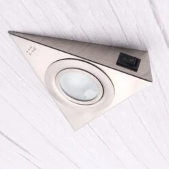 LED Möbelunterbauleuchte Vandlyset Dreieckstrahler Mit Oder Ohne Schalter IP20 G4 12V -Lampen Förderung 2021 09 08 1638