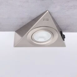 LED Möbelunterbauleuchte Vandlyset Dreieckstrahler Mit Oder Ohne Schalter IP20 G4 12V -Lampen Förderung 2021 09 08 1656