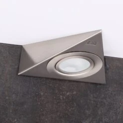 LED Möbelunterbauleuchte Vandlyset Dreieckstrahler Mit Oder Ohne Schalter IP20 G4 12V -Lampen Förderung 2021 09 08 1665