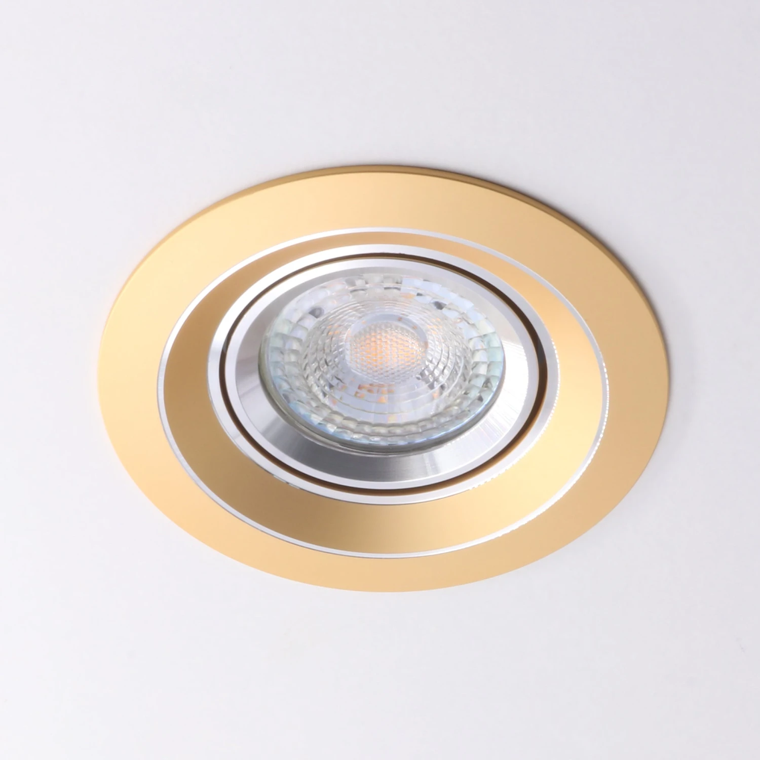 Einbaustrahler Vandglød Rund Aus Aluminium Gold Ø99mm GU10 230V 2 Einbaustrahler Vandglød Rund Aus Aluminium Gold Ø99mm GU10 230V – Bild 2