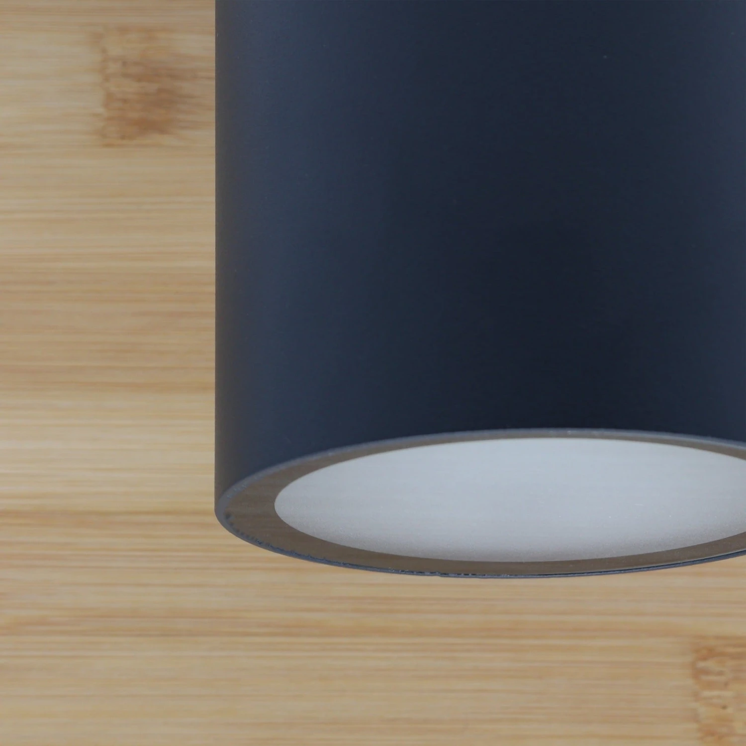 Aufbaustrahler Elvlys Für Außen & Innen Aus Aluminium Und Glas Rund IP65 E27 230V 7 Aufbaustrahler Elvlys Für Außen & Innen Aus Aluminium Und Glas Rund IP65 E27 230V – Bild 7