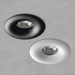 Einbaustrahler Fjellgløtt Aus Aluminium Rund Weiß Schwarz Ø90mm GU10 230V