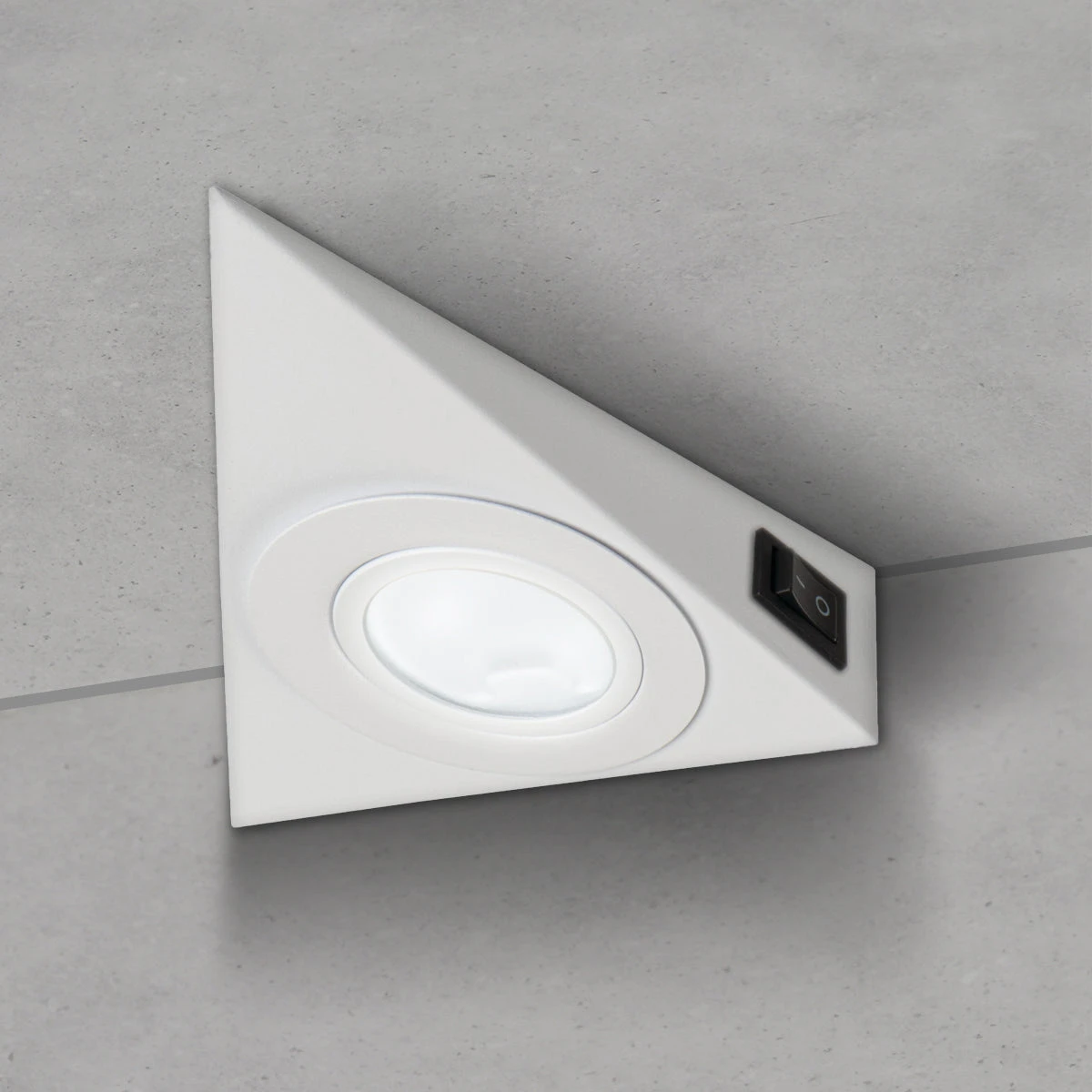 LED Möbelunterbauleuchte Aftenrød Dreieckstrahler Mit Oder Ohne Schalter Weiß IP20 G4 12V 1 LED Möbelunterbauleuchte Aftenrød Dreieckstrahler Mit Oder Ohne Schalter Weiß IP20 G4 12V