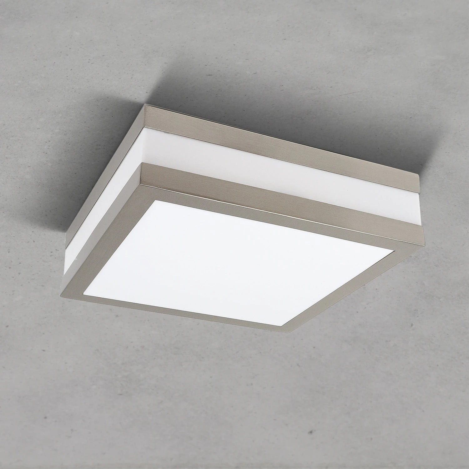 Deckenleuchte Lyse Eckig Für Badezimmer & Außenbereich E27 230V 1 Deckenleuchte Lyse Eckig Für Badezimmer & Außenbereich E27 230V