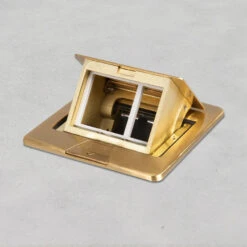 Bodensteckdose BIURO+ 04-0031-100 120x120 Mattes Messing / Edelstahl IP20 250V -Lampen Förderung SGK O8jA b25061c6 c444 4095 839c fab7db3c7b59