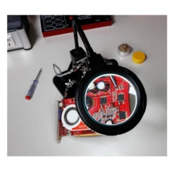 Dritte Hand Mit LED-Lupe McPower Lötkolben Halter 3-fache Vergrößerung -Lampen Förderung Screenshot2022 05 06at10.06.19 8d1c91bd b470 4d7a 9eee 2ea1f7184218